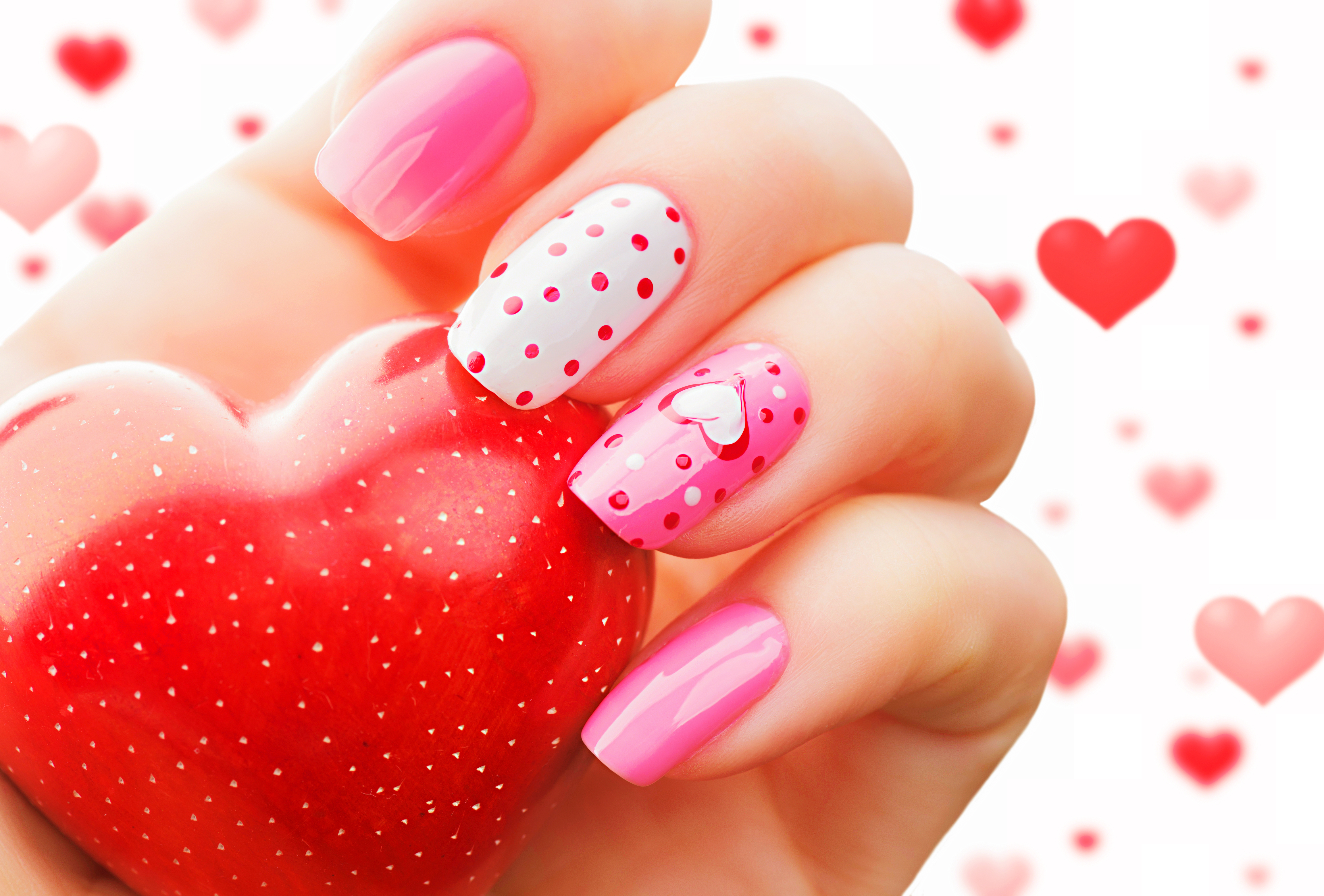 Nail-Design zum Valentinstag